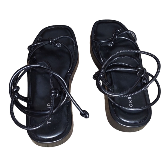 Torrid Size 10WW (Wide Width) Black Sandals - Picture 5 of 14